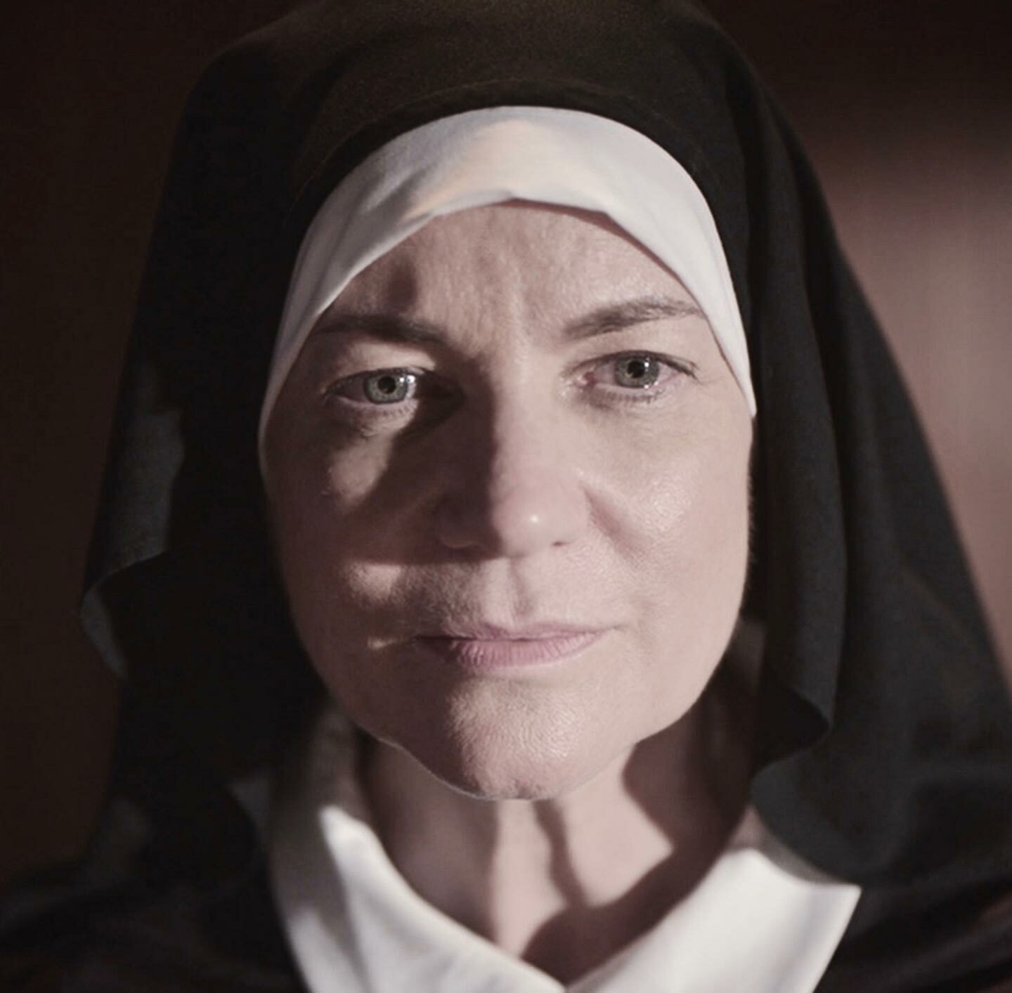 Jacqueline Fritschi-Cornaz als Mutter Teresa im Film Kavita & Teresa.