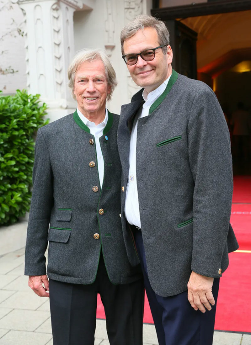 Marcus Vitt, Vorstandssprecher der Privatbank Donner und Reuschel, begrüßt Seine Königliche Hoheit Prinz Leopold von Bayern