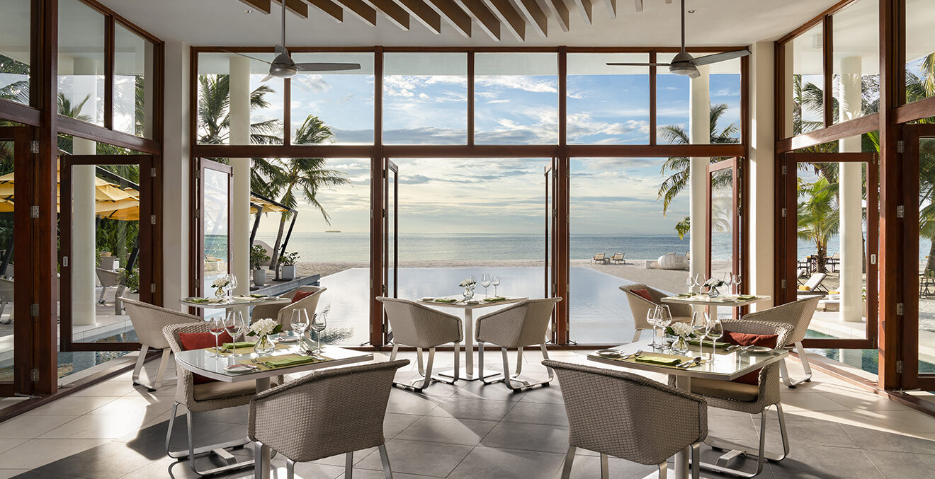 Restaurant mit Meerblick