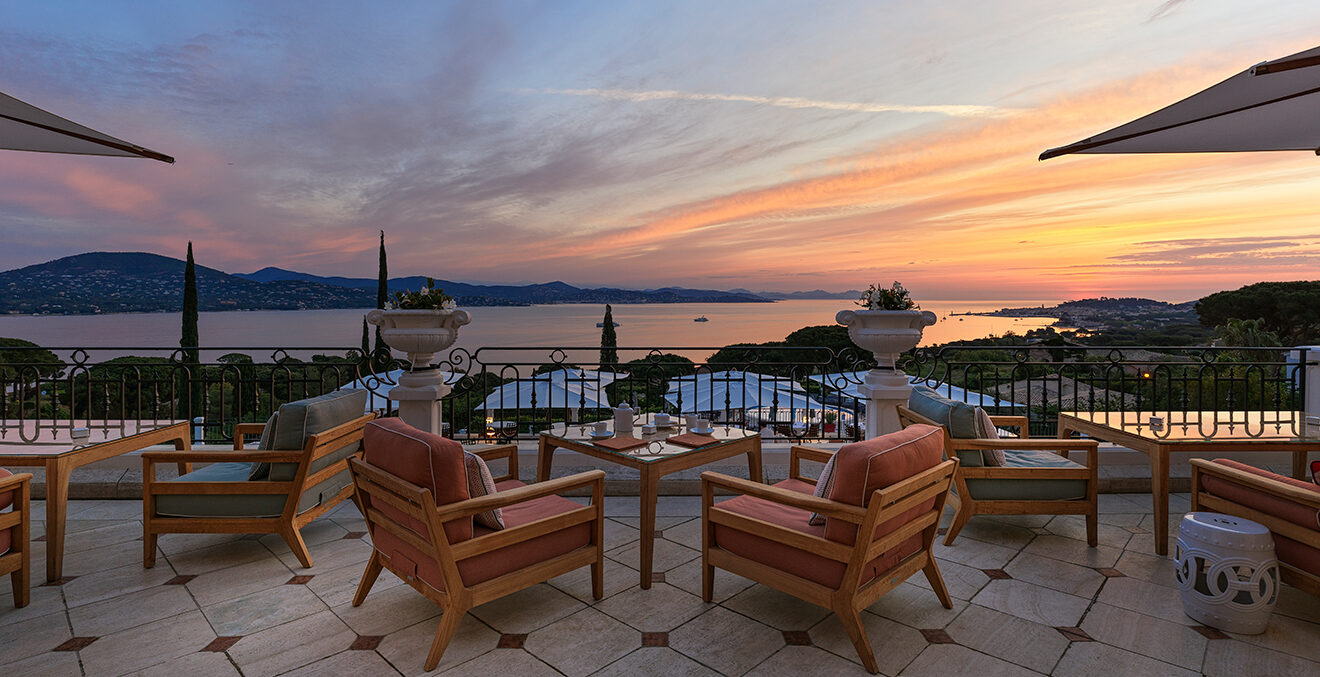 Blick auf die Althoff-Villa-Belrose_Terrasse