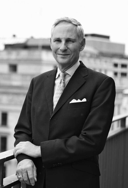 Schwarz-weiß-Porträt von Martin Sillem