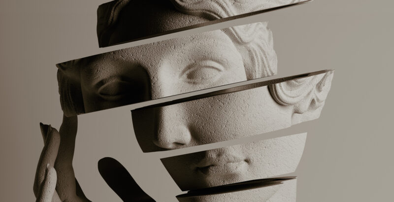 Detailaufnahme einer antiken, in Scheiben geschnittenen Marmorbüste.