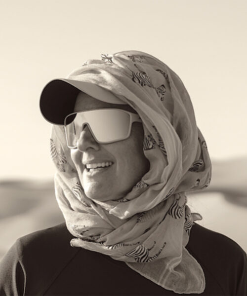 Schwarzweiß-Porträt von Sonja Piontek.